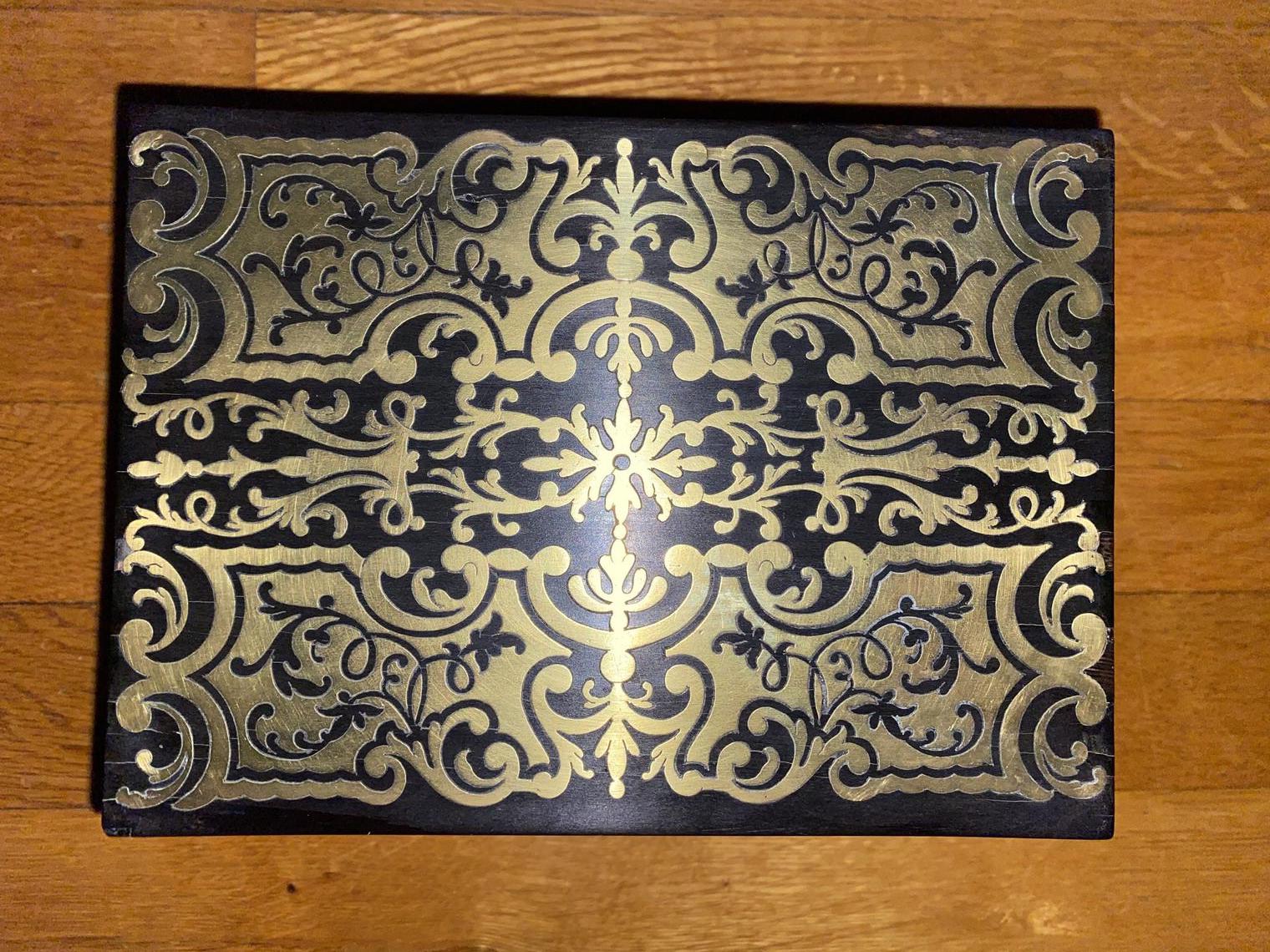 regency boulle box with barrons lock - view 1