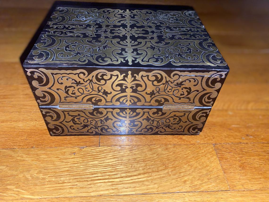 regency boulle box with barrons lock - view 3