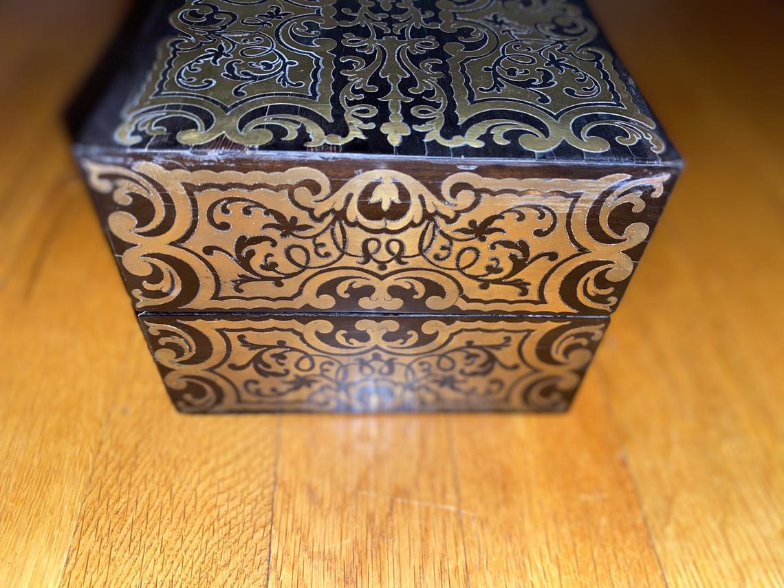 regency boulle box with barrons lock - view 4