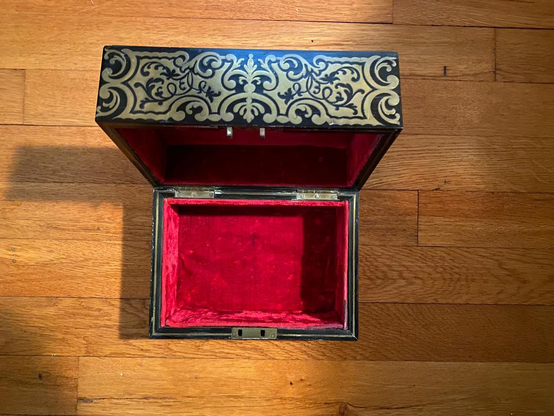 regency boulle box with barrons lock - view 7